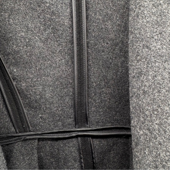 BCBGMAXAZRIA TWO TONE WRAP WOOL COAT XS - Picture 6 of 10